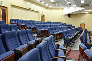 The auditorium chair manufacturer takes you to interpret the main accessories of the auditorium chair.