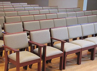 What are the purchasing skills when choosing church chair？