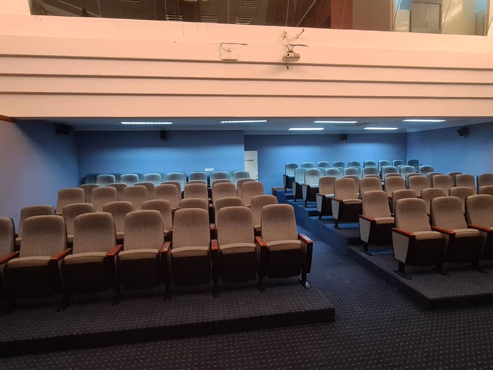 auditorium chairs