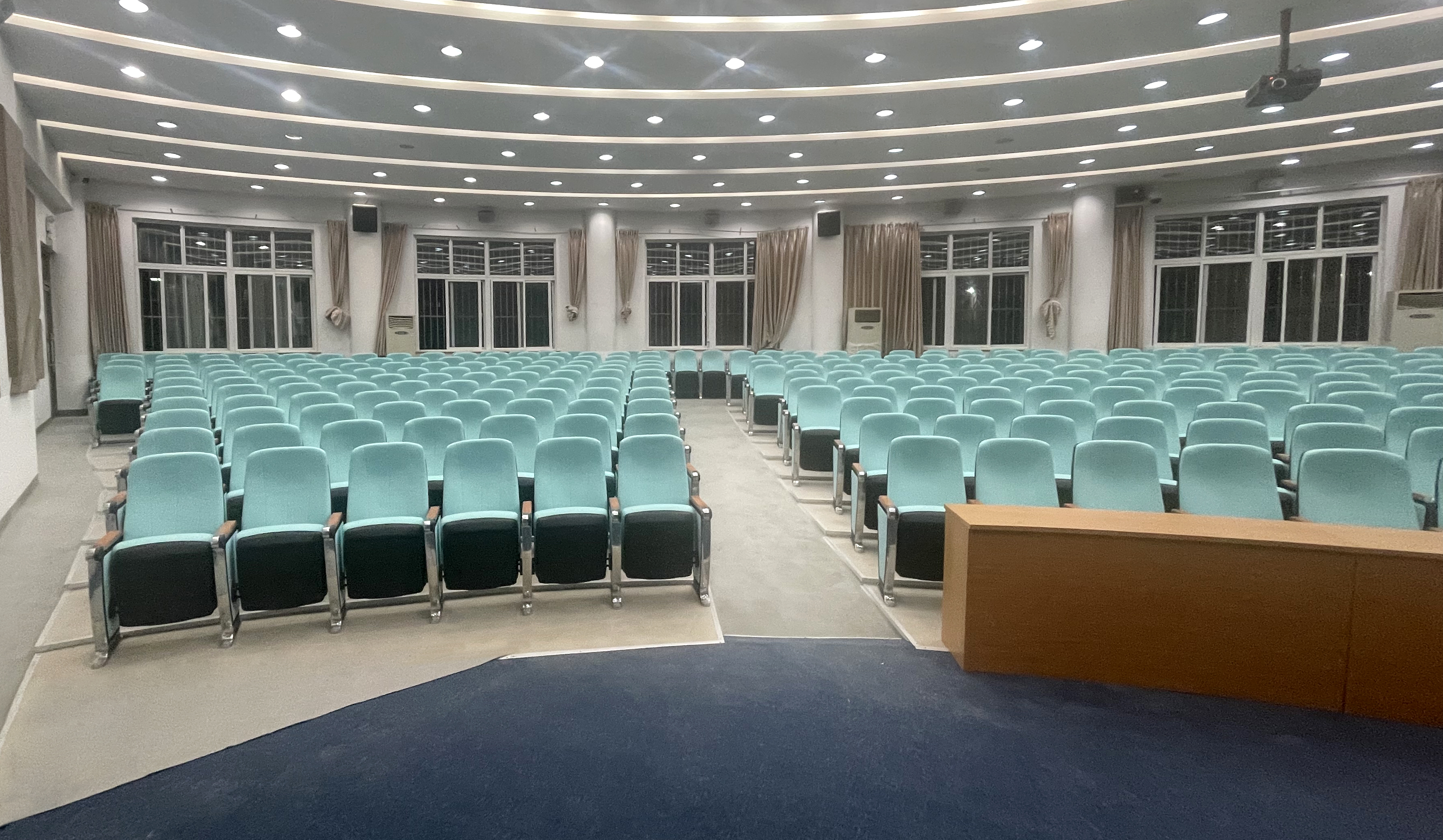 auditorium chairs