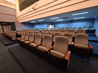 Seven issues that need to be paid attention to when buying an auditorium chair.
