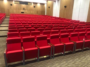 What should you pay attention to when buying a double auditorium chair?