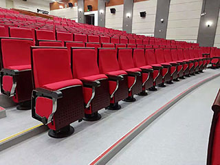 When customizing the accessories of the auditorium chair, pay attention to these matters.