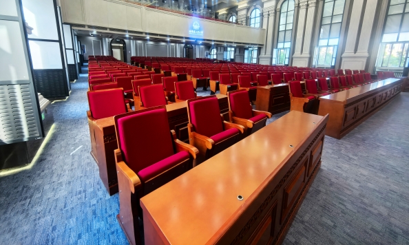 church chairs